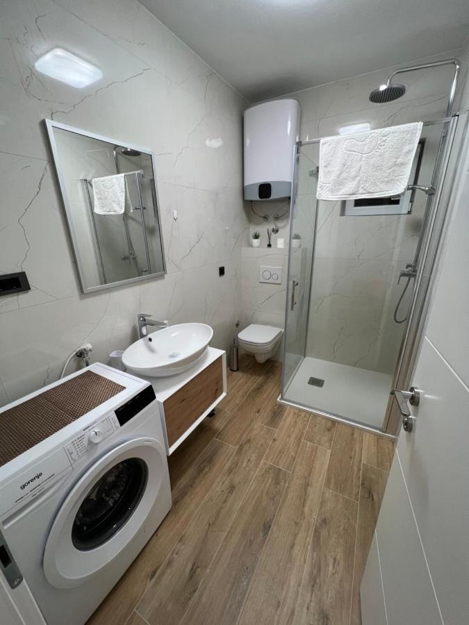 Apartman Oneum Omiš Exterior foto