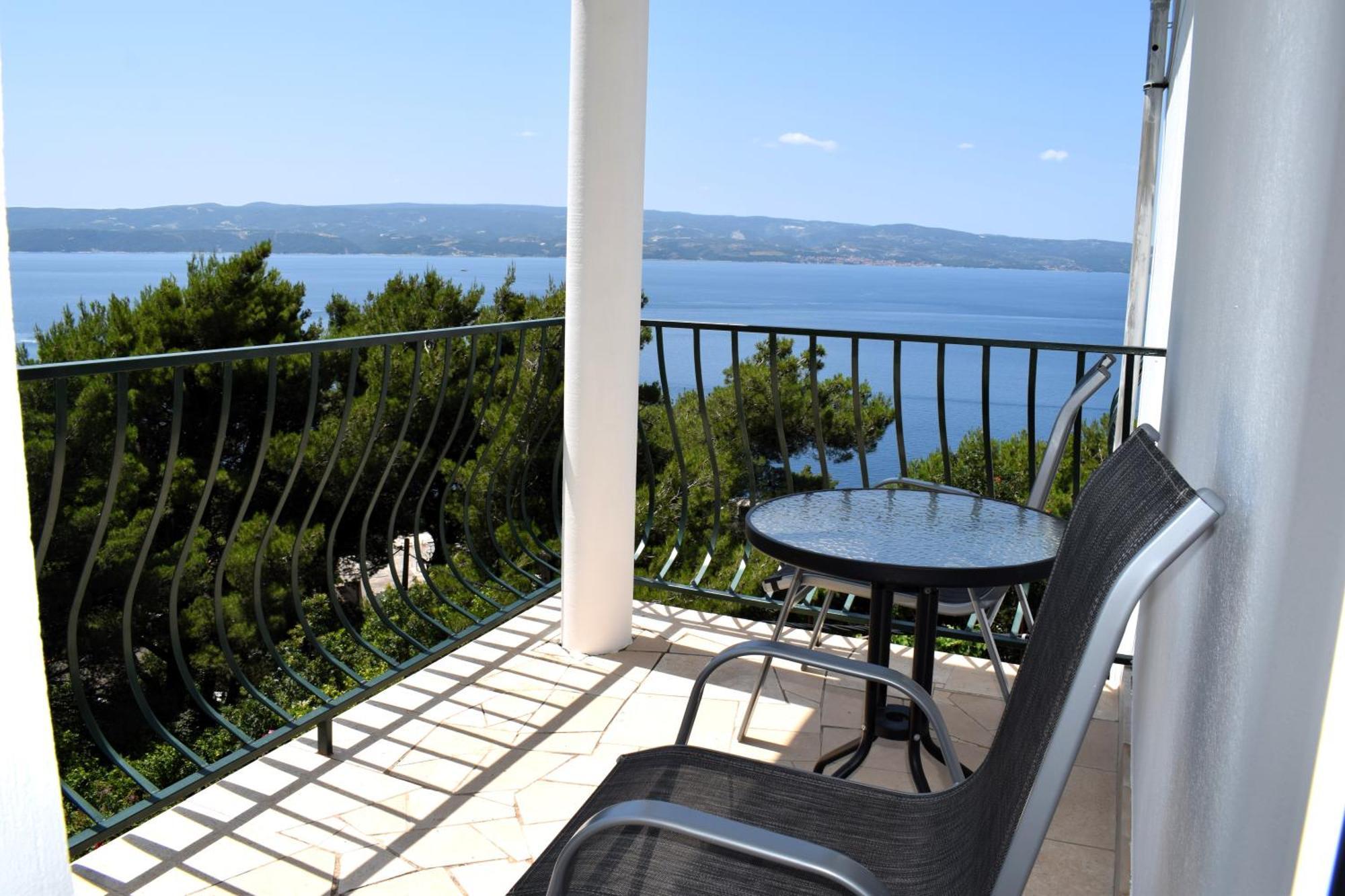Apartman Oneum Omiš Exterior foto